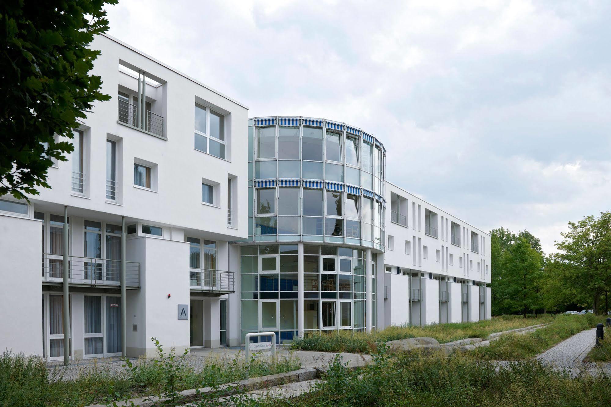 Commundo Tagungshotel Neuss Zewnętrze zdjęcie